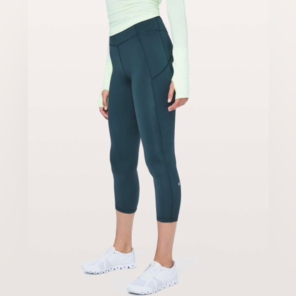 Lululemon Final Lap Crop *23 - sz 4 - Nocturnal Teal